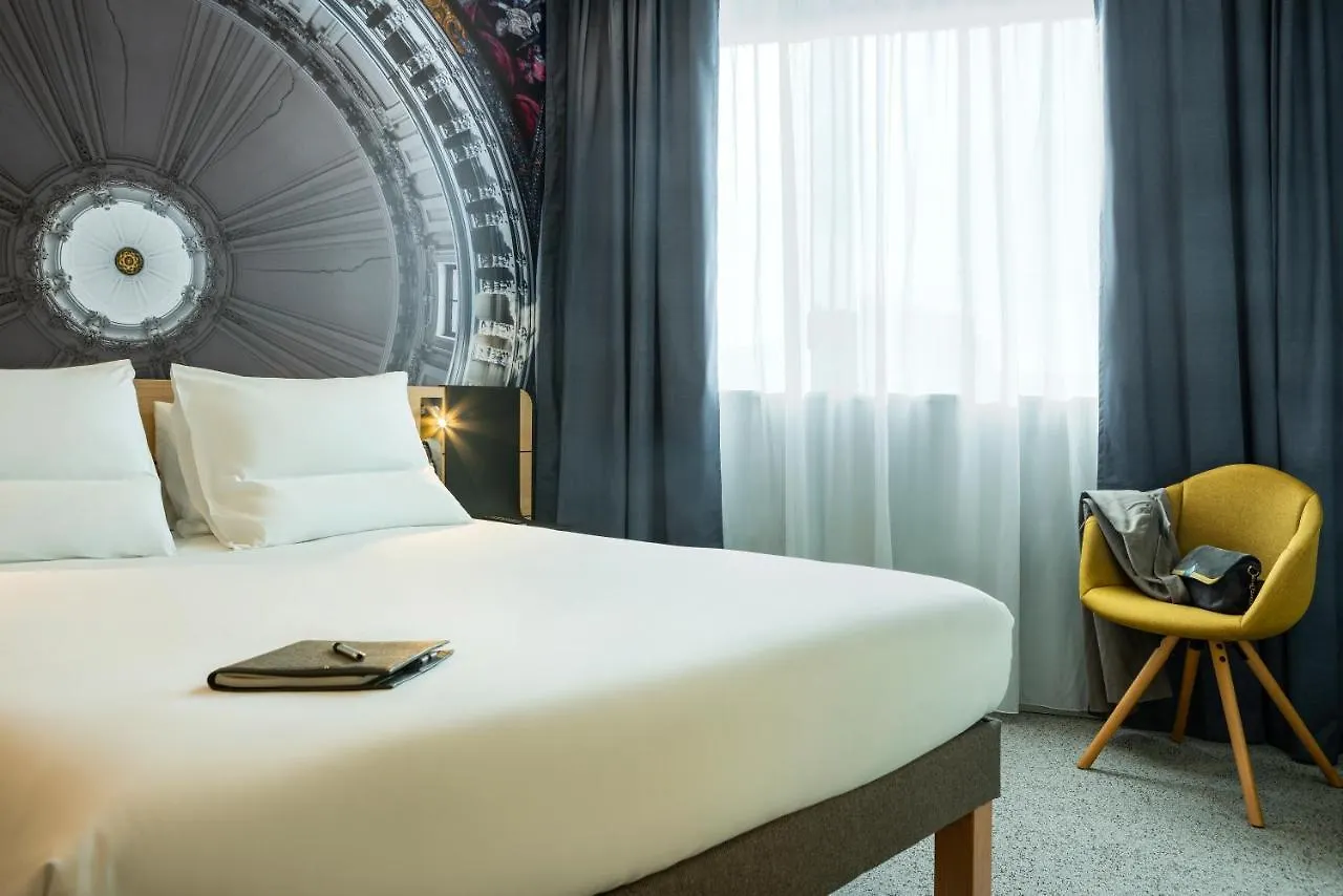 Hotel Novotel Paris 20 Belleville