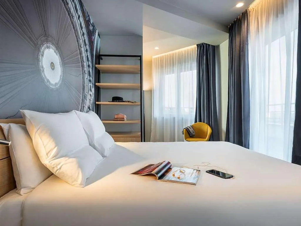 Hotel Novotel Paris 20 Belleville