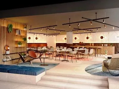 Novotel Paris 20 Belleville 4*,  France
