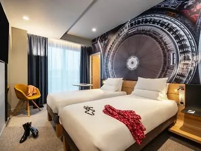 Hotel Novotel Paris 20 Belleville